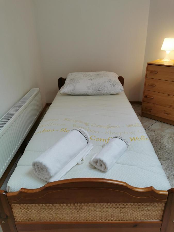 White Apartment 야부나 외부 사진